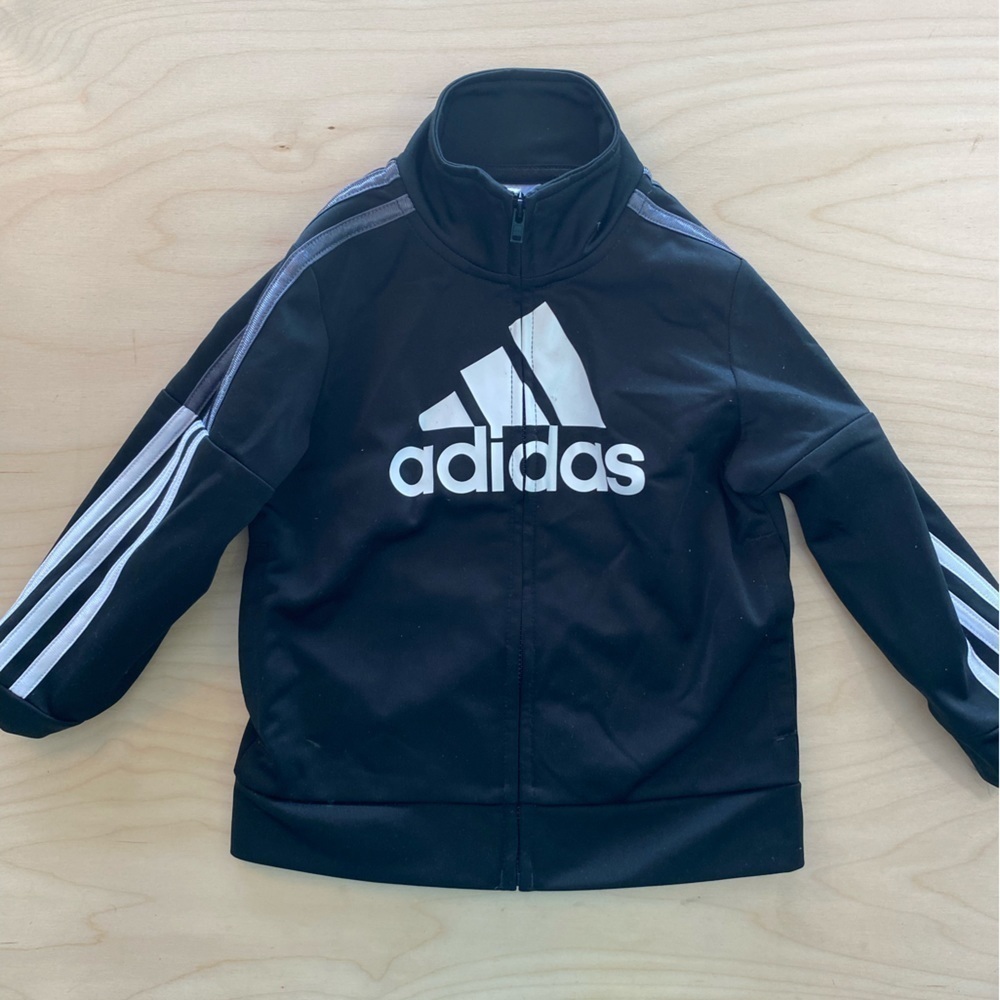 Adidas Zip front Jacket size 2T (E)